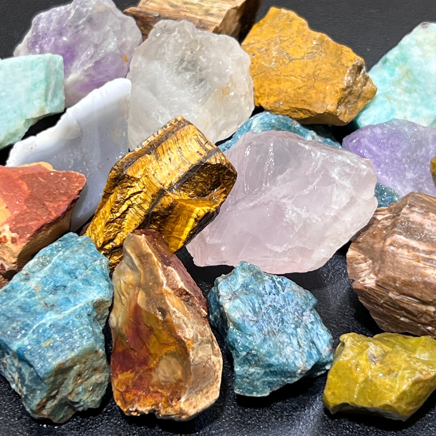 Madagascar Minerals Rough Crystal Mix (5 Kilos)(11 lbs) Bulk Wholesale Raw Gemstones Lot